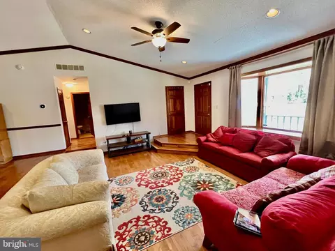 Living - 101 Sylvan Dr, Milton, DE 19968 photo 1 of 4