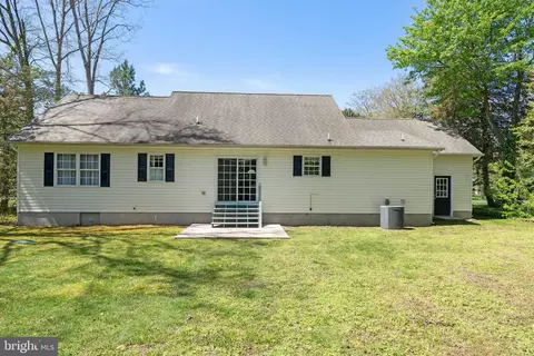 Exterior - 4 Moonlight Dr, Dagsboro, DE 19939 photo 3 of 8