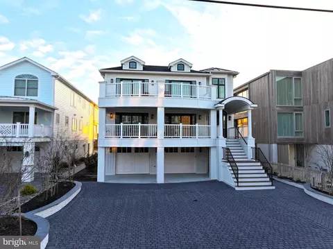 1403 Bunting Ave, Fenwick Island, DE 19944