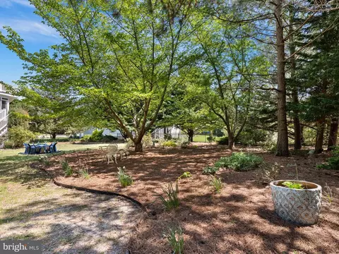 Exterior - 39078 Bayfront Dr, Ocean View, DE 19970 photo 5 of 14