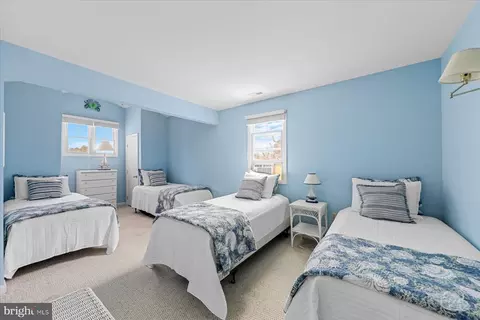 Bedroom - 940 Turtle Dr, Bethany Beach, DE 19930 photo 6 of 7