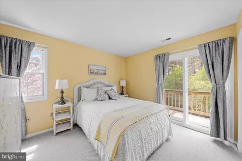 Bedroom - 940 Turtle Dr, Bethany Beach, DE 19930 photo 4 of 7