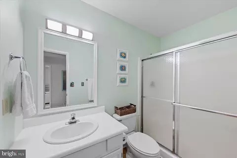 Bath - 940 Turtle Dr, Bethany Beach, DE 19930 photo 3 of 3