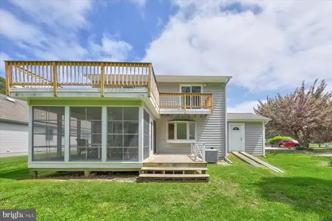 Exterior - 940 Turtle Dr, Bethany Beach, DE 19930 photo 6 of 7