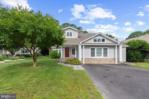 940 Turtle Dr, Bethany Beach, DE 19930
