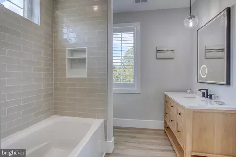 Bath - 38744 Apple Ct, Ocean View, DE 19970 photo 9 of 11