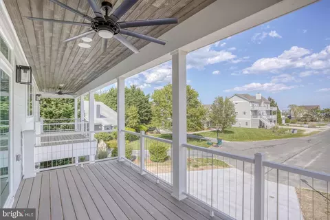 Exterior - 38744 Apple Ct, Ocean View, DE 19970 photo 10 of 13