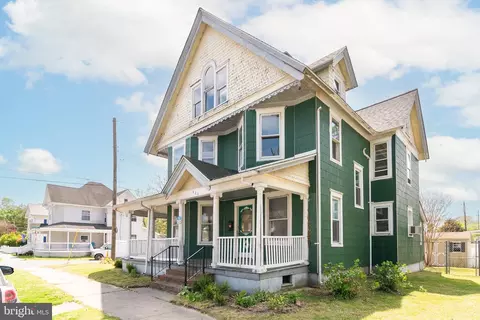 Exterior - 422 N Pine St, Seaford, DE 19973 photo 2 of 7