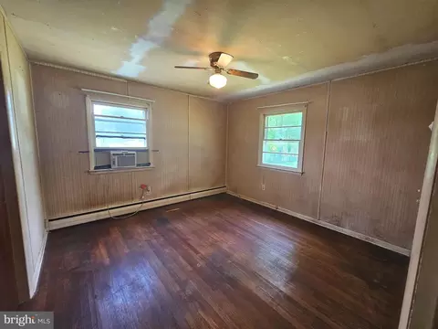 Bedroom - 11261 Line Rd, Delmar, DE 19940 photo 1 of 3