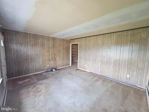 Living - 11261 Line Rd, Delmar, DE 19940 photo 1 of 4