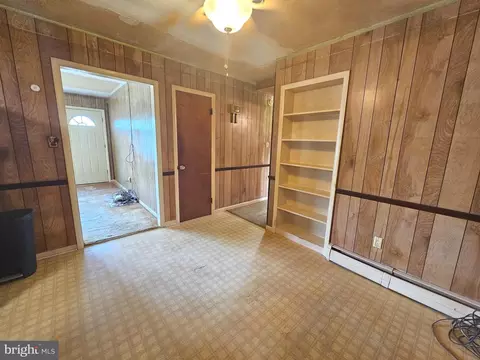Entry Way - 11261 Line Rd, Delmar, DE 19940 photo 1 of 3