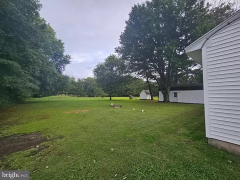 Exterior - 11261 Line Rd, Delmar, DE 19940 photo 6 of 21