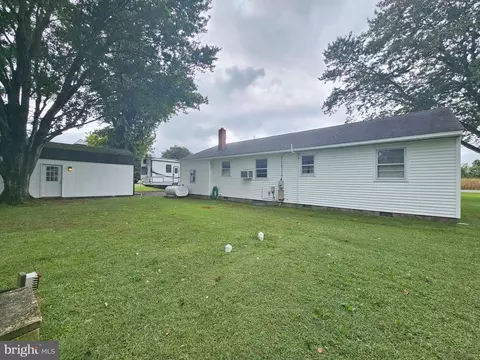 Exterior - 11261 Line Rd, Delmar, DE 19940 photo 9 of 21
