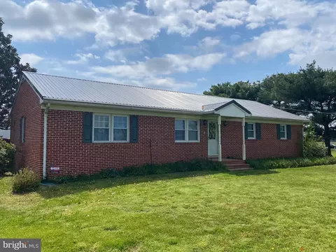 Exterior - 33228 Gordy Rd, Laurel, DE 19956 photo 4 of 6