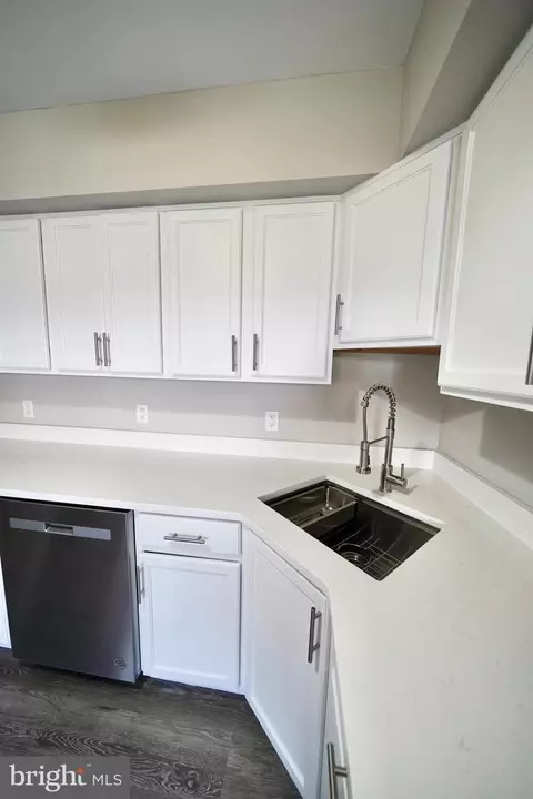 Kitchen - 100 Laurel Ct #103, Laurel, DE 19956 photo 4 of 6
