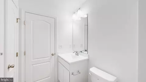 Bath - 20665 Wilson Rd, Georgetown, DE 19947 photo 1 of 4