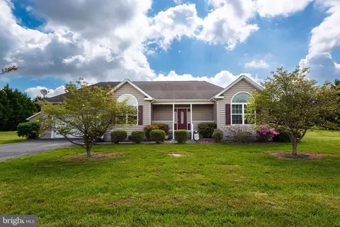 4854 Hartzell Rd, Bridgeville, DE 19933