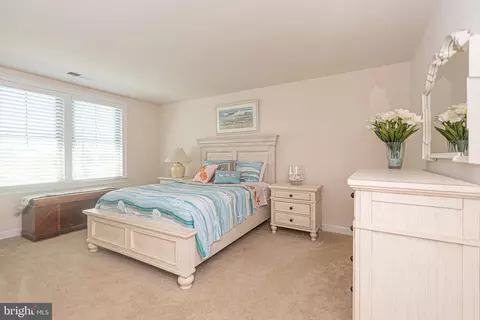 Bedroom - 22574 Grebe Ln, Ocean View, DE 19970 photo 5 of 8