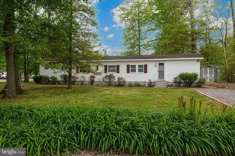 37145 E White Tail Dr, Selbyville, DE 19975