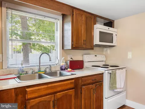 131 Central Ave, Ocean View, DE 19970 photo 12