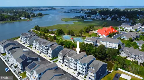 38114 River St, Ocean View, DE 19970