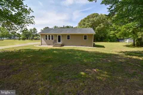 14830 Old Furnace Rd, Georgetown, DE 19947