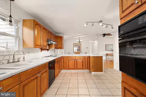13 Evans Ave, Ocean View, DE 19970 photo 11