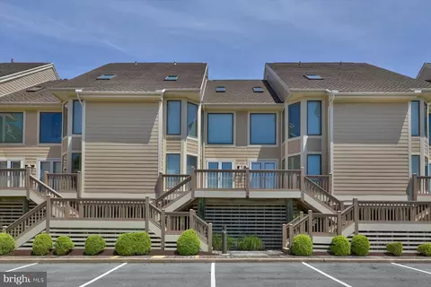 40107 E Oceanside Dr #34, Fenwick Island, DE 19944