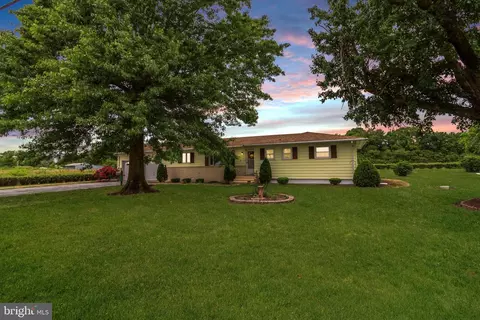 10969 County Seat Hwy, Laurel, DE 19956