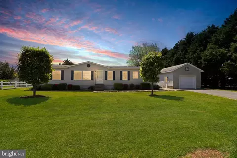 27522 Bristol Ct, Milton, DE 19968