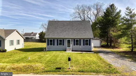 Exterior - 10135 Marvil Dr, Laurel, DE 19956 photo 2 of 2