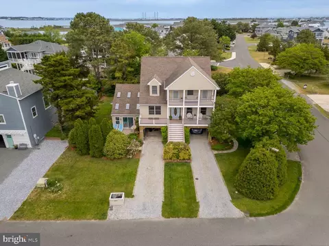 38831 Bayfront Dr, Ocean View, DE 19970 photo 2