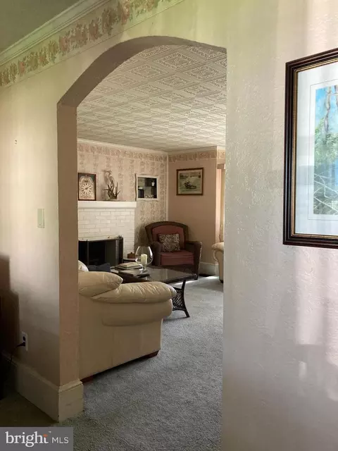 Entry Way - 601 Union St, Milton, DE 19968 photo 6 of 7