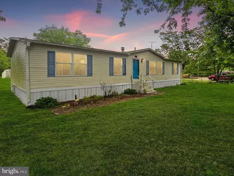 18015 Fleatown Rd, Ellendale, DE 19941