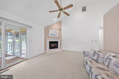 37255 Fox Dr #51, Ocean View, DE 19970 photo 4