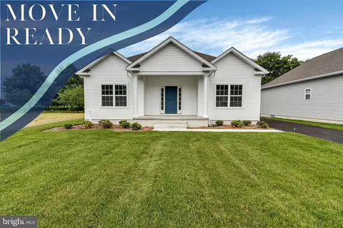 3 Backwater Ct, Milford, DE 19963