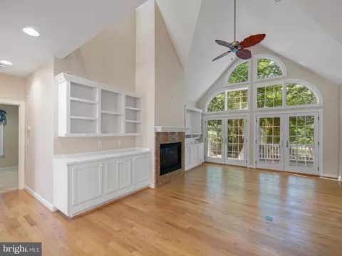 Living - 715 Fox Tail Dr, Bethany Beach, DE 19930 photo 2 of 2