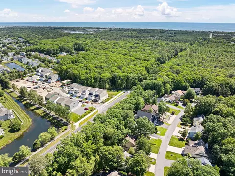 View/Area - 715 Fox Tail Dr, Bethany Beach, DE 19930 photo 5 of 13