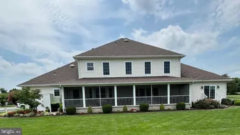 Exterior - 1 Glade Cir E, Rehoboth Beach, DE 19971 photo 7 of 8
