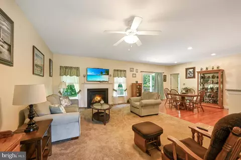 Living - 32785 Tussock Dr, Laurel, DE 19956 photo 1 of 1