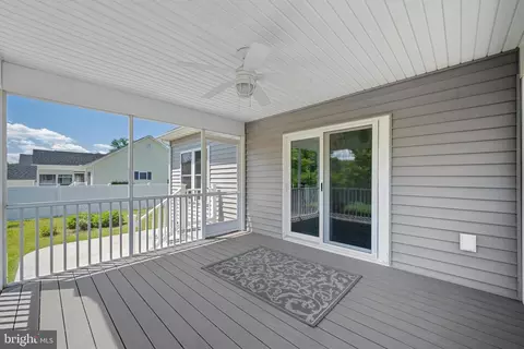 Exterior - 302 Yeadon Ave, Ocean View, DE 19970 photo 3 of 3