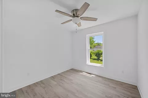 Bedroom - 302 Yeadon Ave, Ocean View, DE 19970 photo 1 of 2