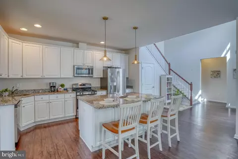 213 Mill Pond Ave, Milton, DE 19968