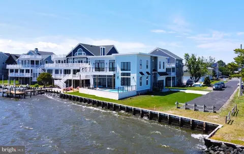 35040 Andrew St, Bethany Beach, DE 19930