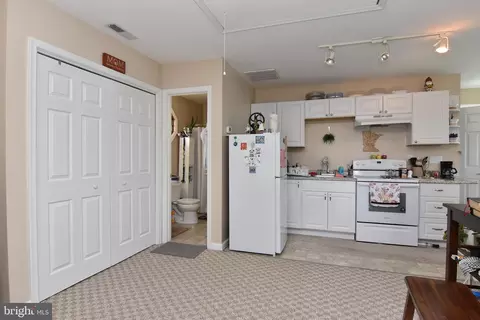 113 Hollywood Dr, Ocean View, DE 19970 photo 19