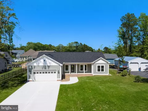 37525 Bonnie St, Ocean View, DE 19970