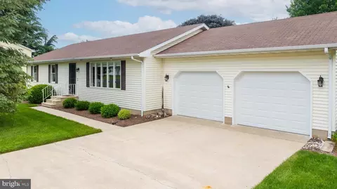 56 Valley Forge Dr, Milford, DE 19963