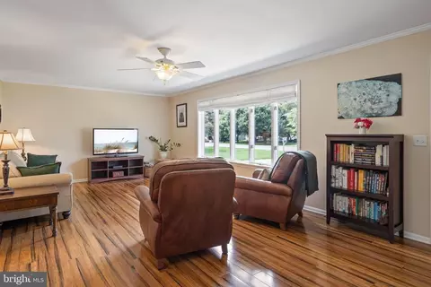 56 Valley Forge Dr, Milford, DE 19963 photo 4