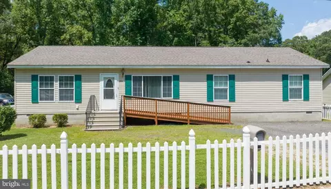 203 Bynum Ln, Delmar, DE 19940