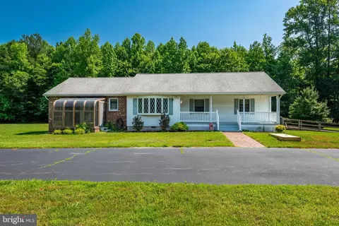 22539 Cedar Ln, Georgetown, DE 19947